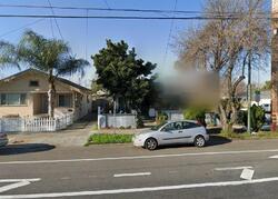  S 10th St