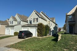  Ne 83rd St