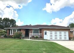  Fairways Blvd