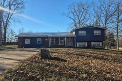  Rockcliffe Dr