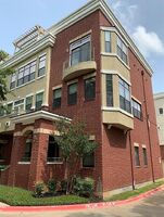  Beaconsfield Ln Apt 1