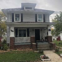  Nuttman Ave