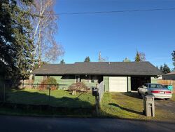  Ne 40th St