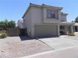  E Cherry Hills Dr