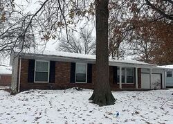  Lakecrest Ln