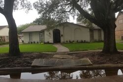  Rutherglenn Dr