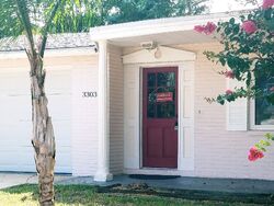  Bainbridge Dr