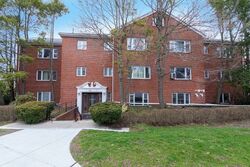  Centre St Apt 5