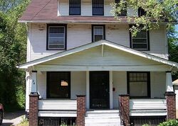  Lauderdale Ave
