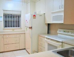  Ne 10th Ave Apt 106