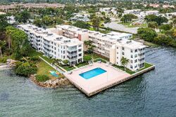  New Palm Way Apt 314