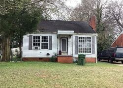  Clara St