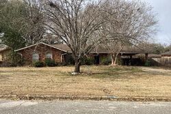  Wentworth Dr