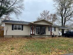  S Sebree St