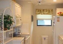  E Seminole Ave Apt 18