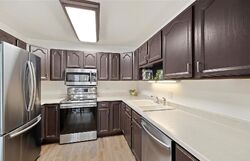  S Clinton St Apt 9b
