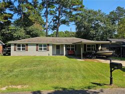  Longleaf Trce