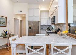  20th St Apt 101
