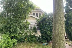  N 28th St