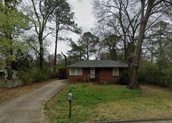  Searcy St