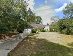 N Hill Dr W