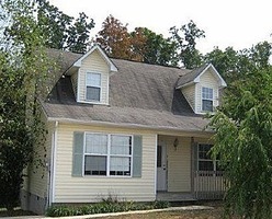  Shady Hollow Cir Se