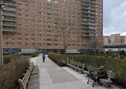  W 5th St Apt 19b