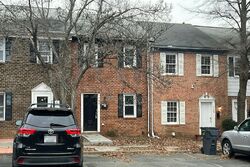  Olde Greenwich Cir