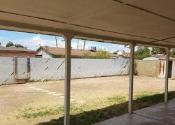  W Charter Oak Rd