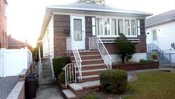  95th St