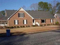  Merry St