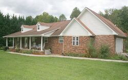  Eden Acres