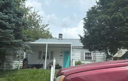  Sennett St