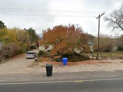  W Pleasant View Dr