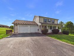  Rolling Hills Dr