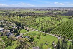  Country Club Rd