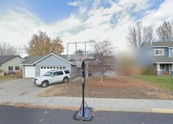  Nw Oak Ln
