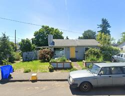  Se Glenwood St