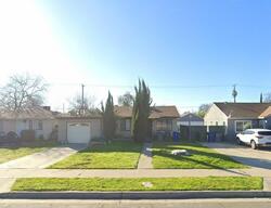  W Valencia Ave
