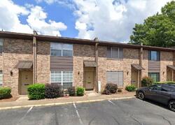 E Kings Hwy Apt 35