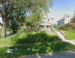  S 17th St