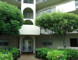  Inverrary Dr Apt 204