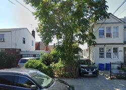  105th St