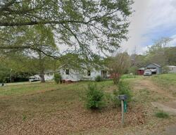  Lake Circle Dr