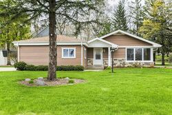  Crestview Cir