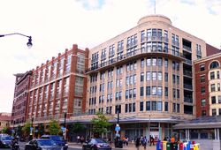  Kenyon St Nw Apt 717