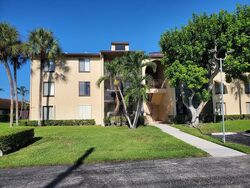 Sea Pine Way Apt H3