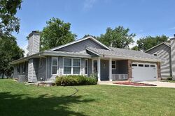  Stoneridge Dr