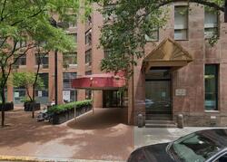  E 43rd St Apt 2a