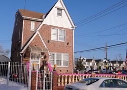  129th St